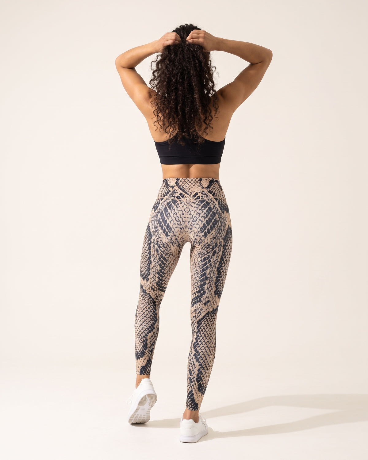 3D Snakeskin Leggings - Snake pattern - Back