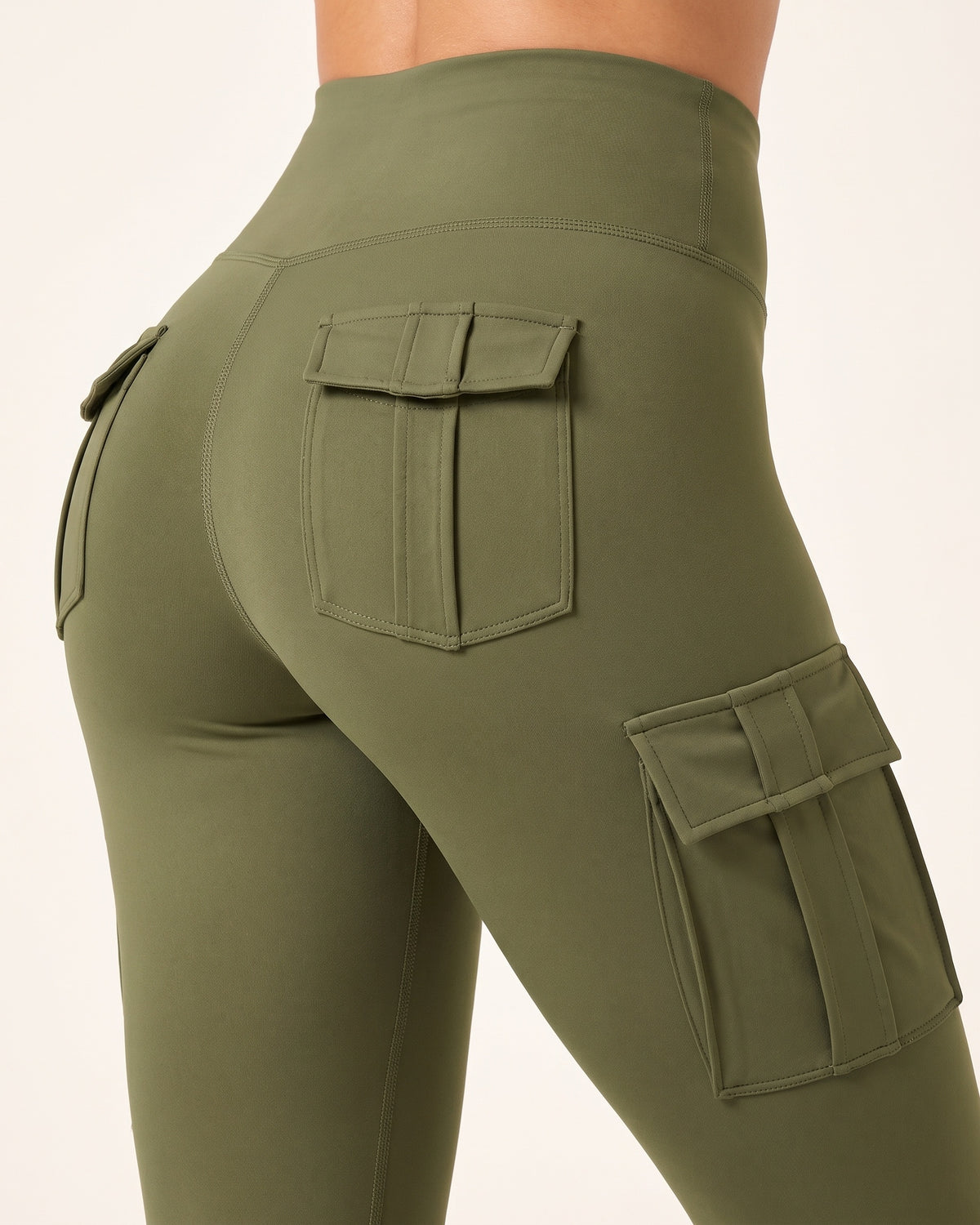 Cargo Leggings - Green - Glute Close-Up