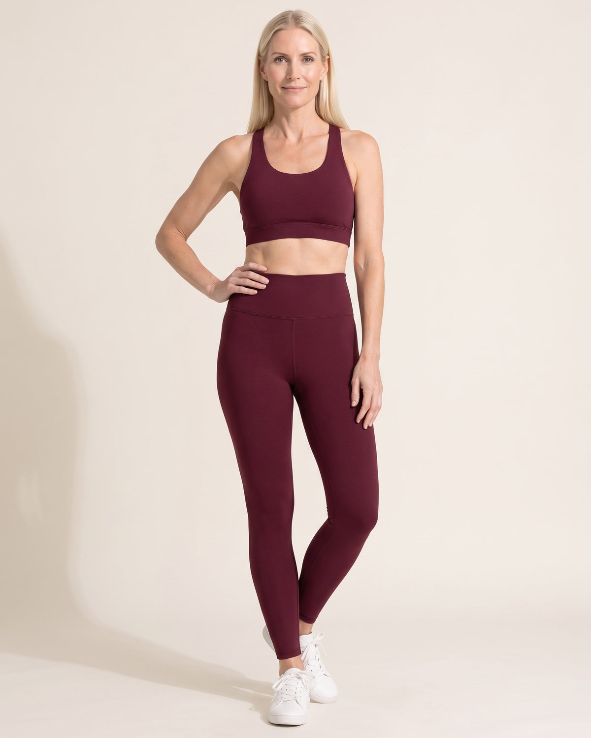 Fleece-Lined Leggings - Wine red - Front