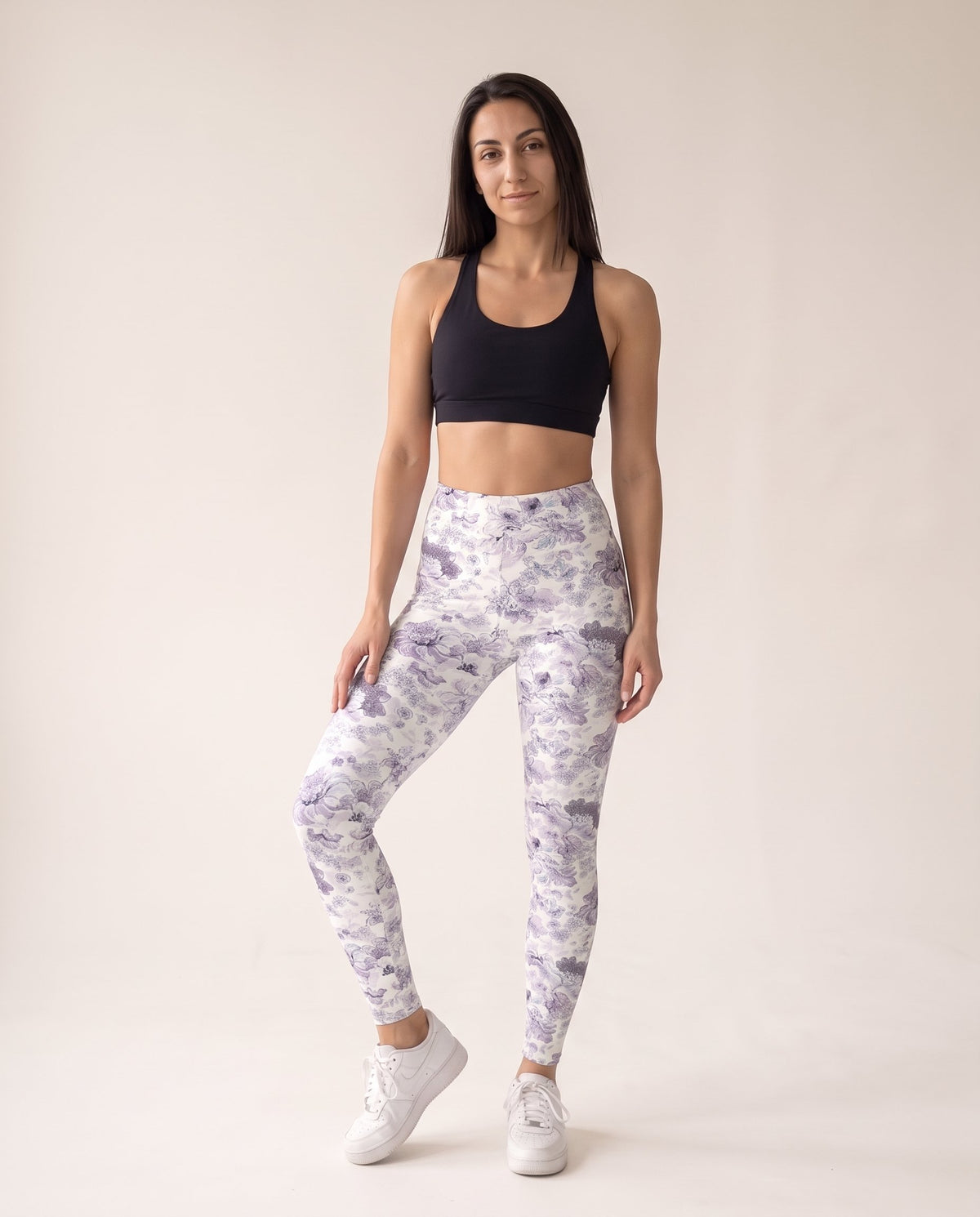 Floral Leggings - White Chrysanthemum - Front