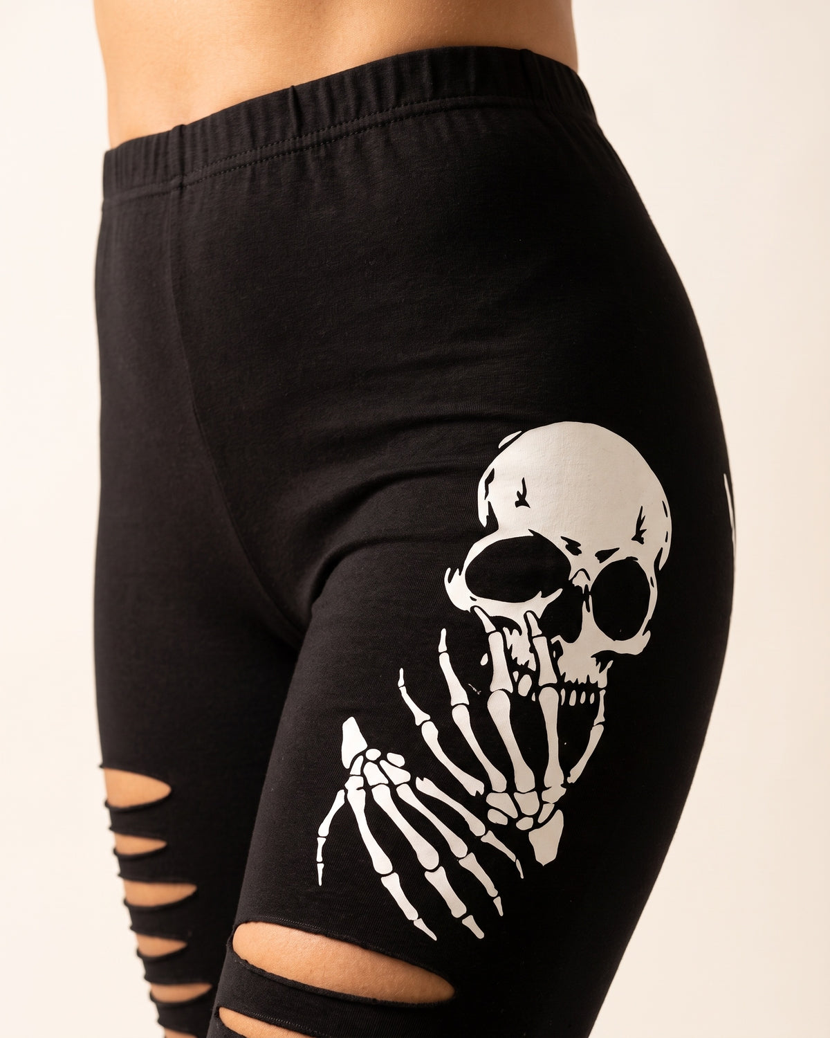 Ripped Skull Leggings - Black - Hip Fabric Close-Up