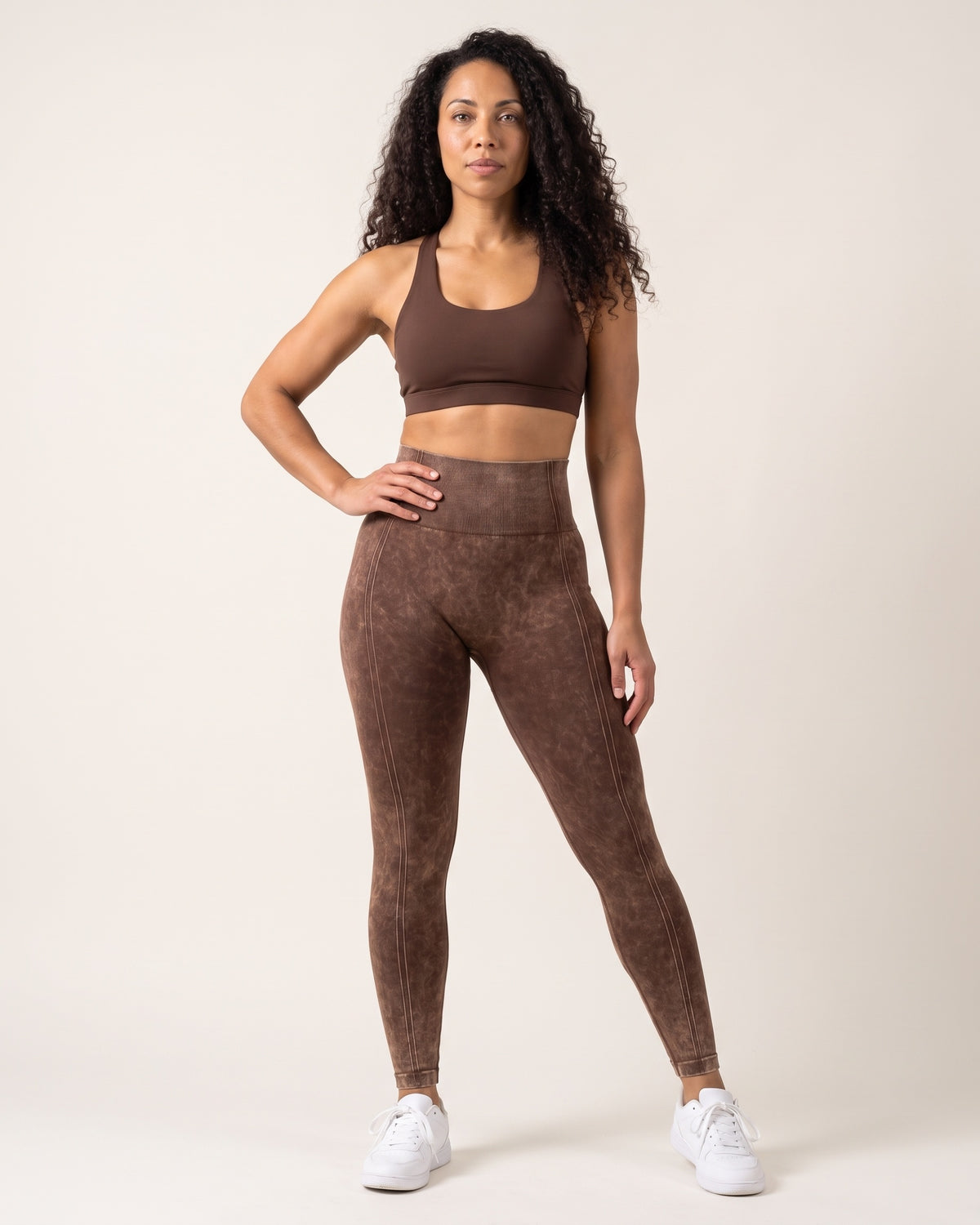 Sculpting Leggings - Brown - Front