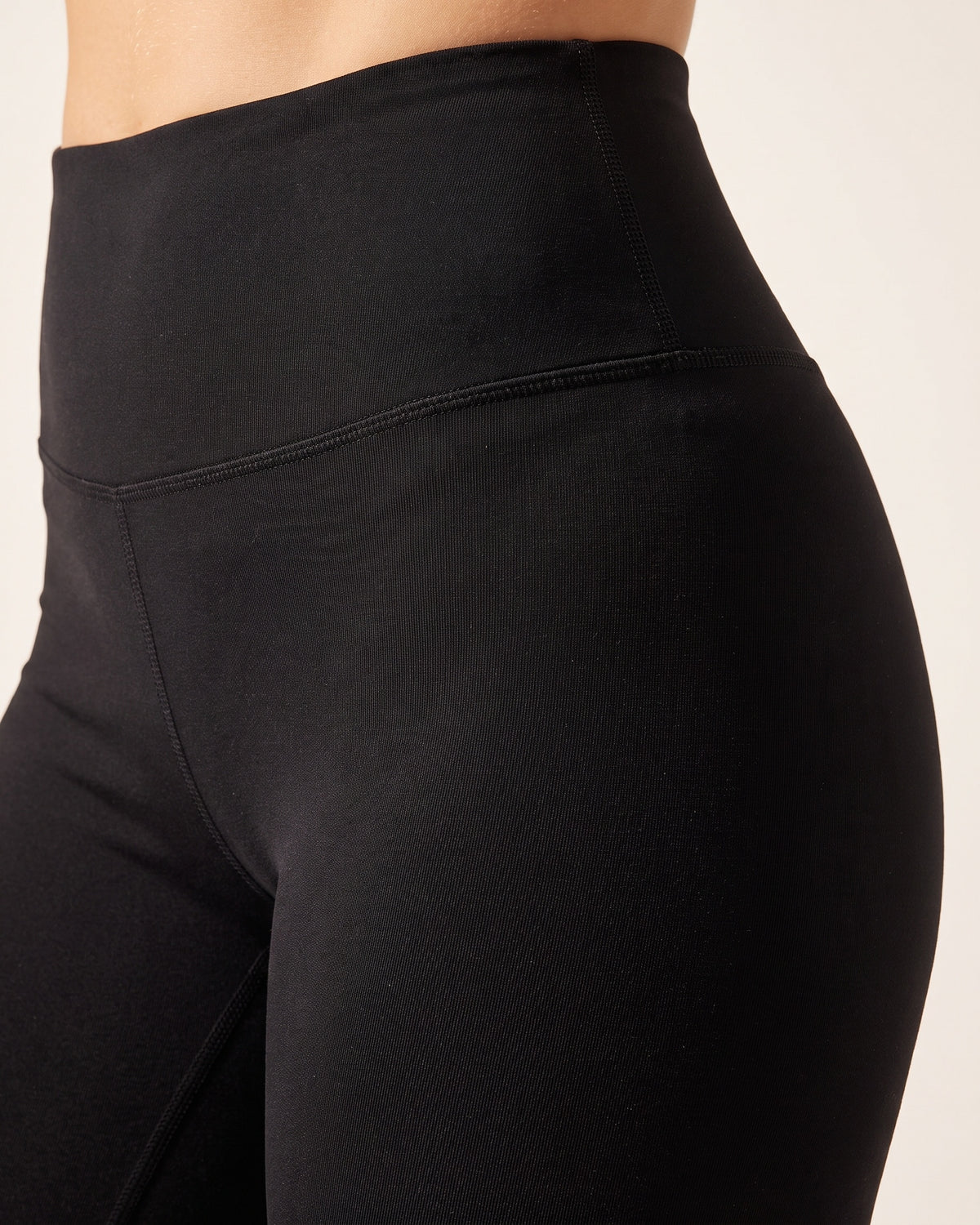 Twist-Back Shorts Set - Black - Hip Fabric Close-Up